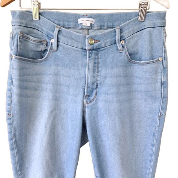 Good American Good Legs Distressed  Crop Jeans Size 15 Light Wash - Picture 9 of 10